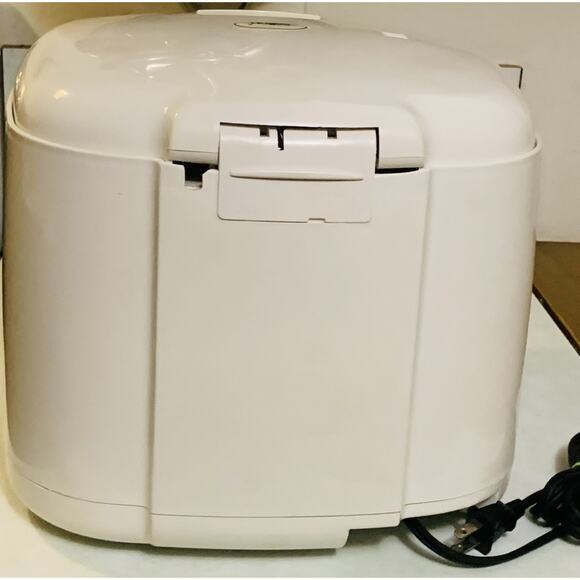 Salton Nutritionist Automatic 10 Cup Rice Cooker Cup Model RA10NR Tested - Picture 9 of 12
